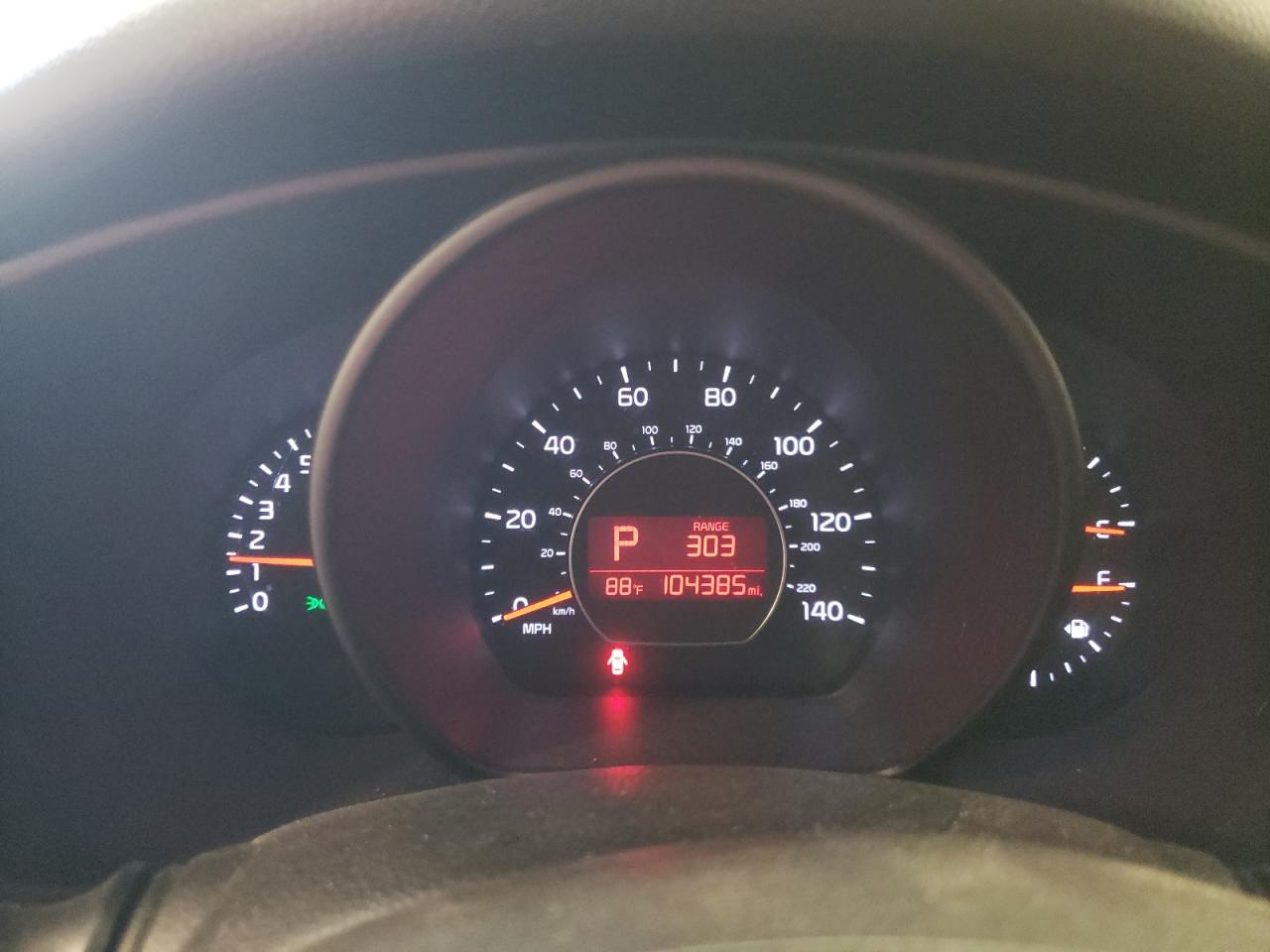 KNDJP3A53J7539135 2018 Kia Soul +