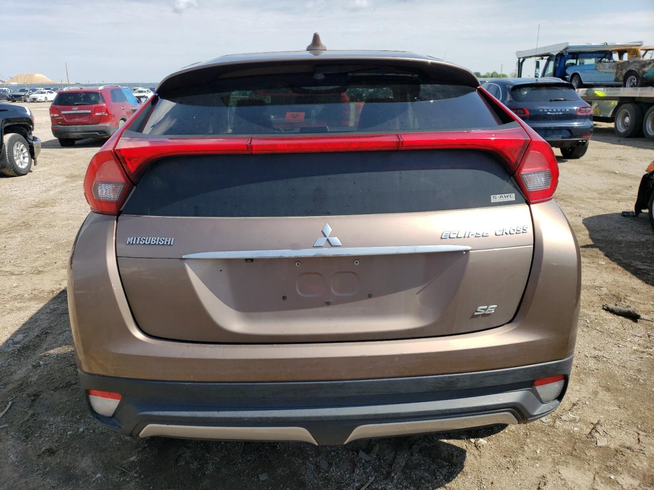 JA4AT5AA1KZ018032 2019 Mitsubishi Eclipse Cross Se