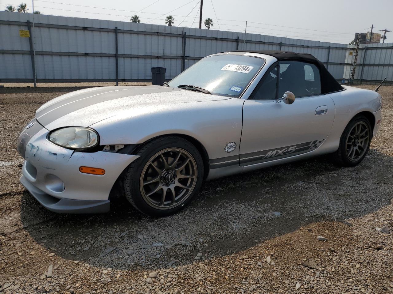 JM1NB353840400446 2004 Mazda Mx-5 Miata Base