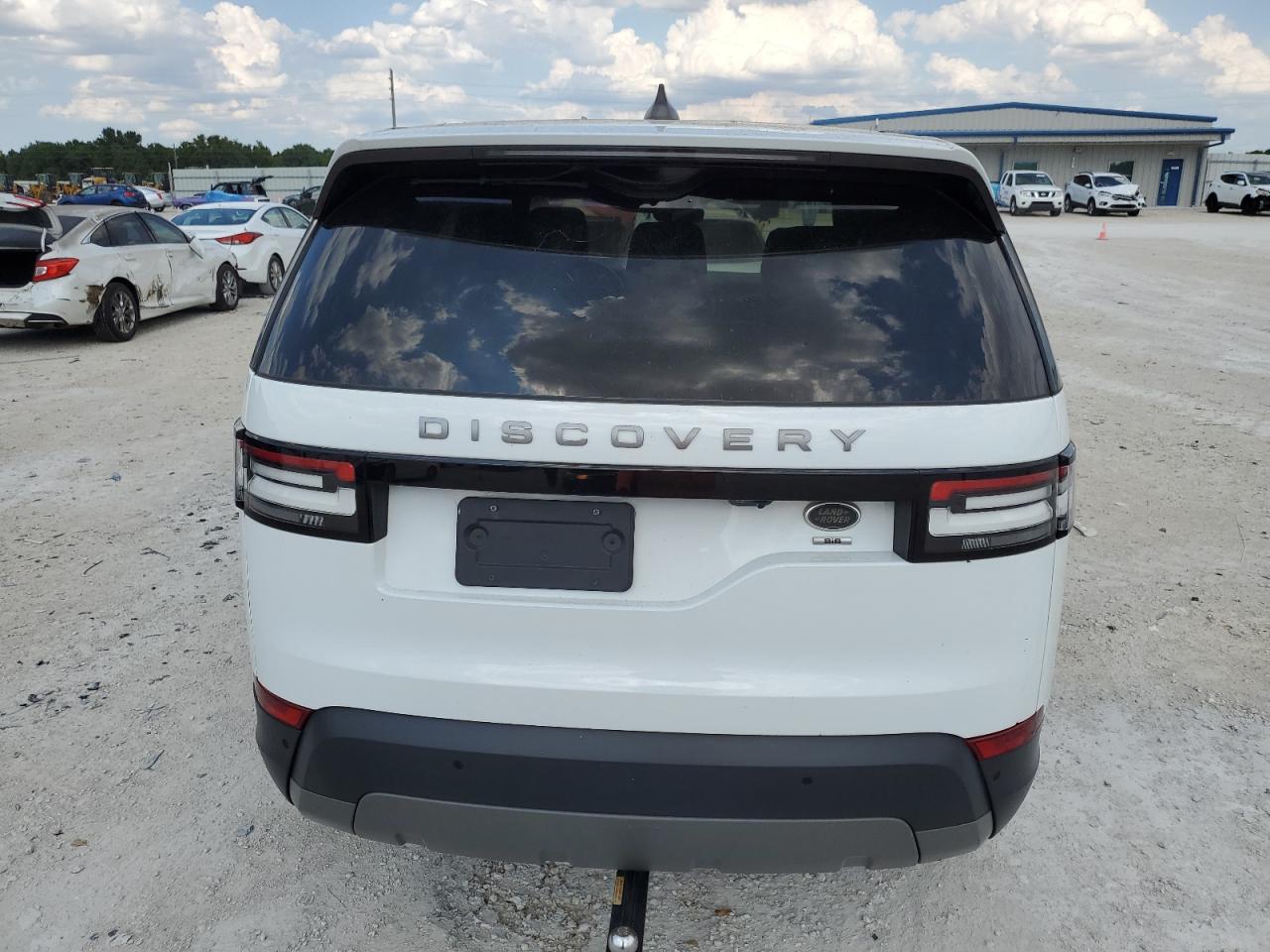 SALRG2RV8K2400675 2019 Land Rover Discovery Se