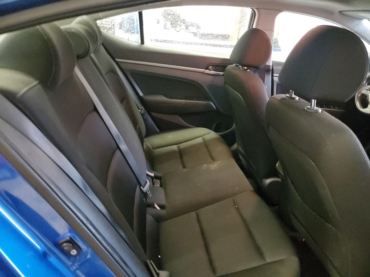 KMHD84LF2HU356564 HYUNDAI ELANTRA 2017