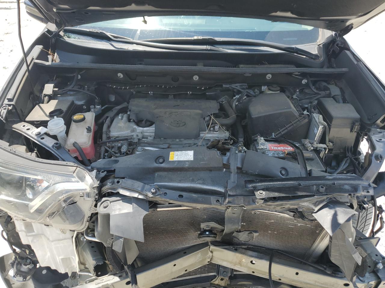 2T3WFREV9HW378214 2017 Toyota Rav4 Xle