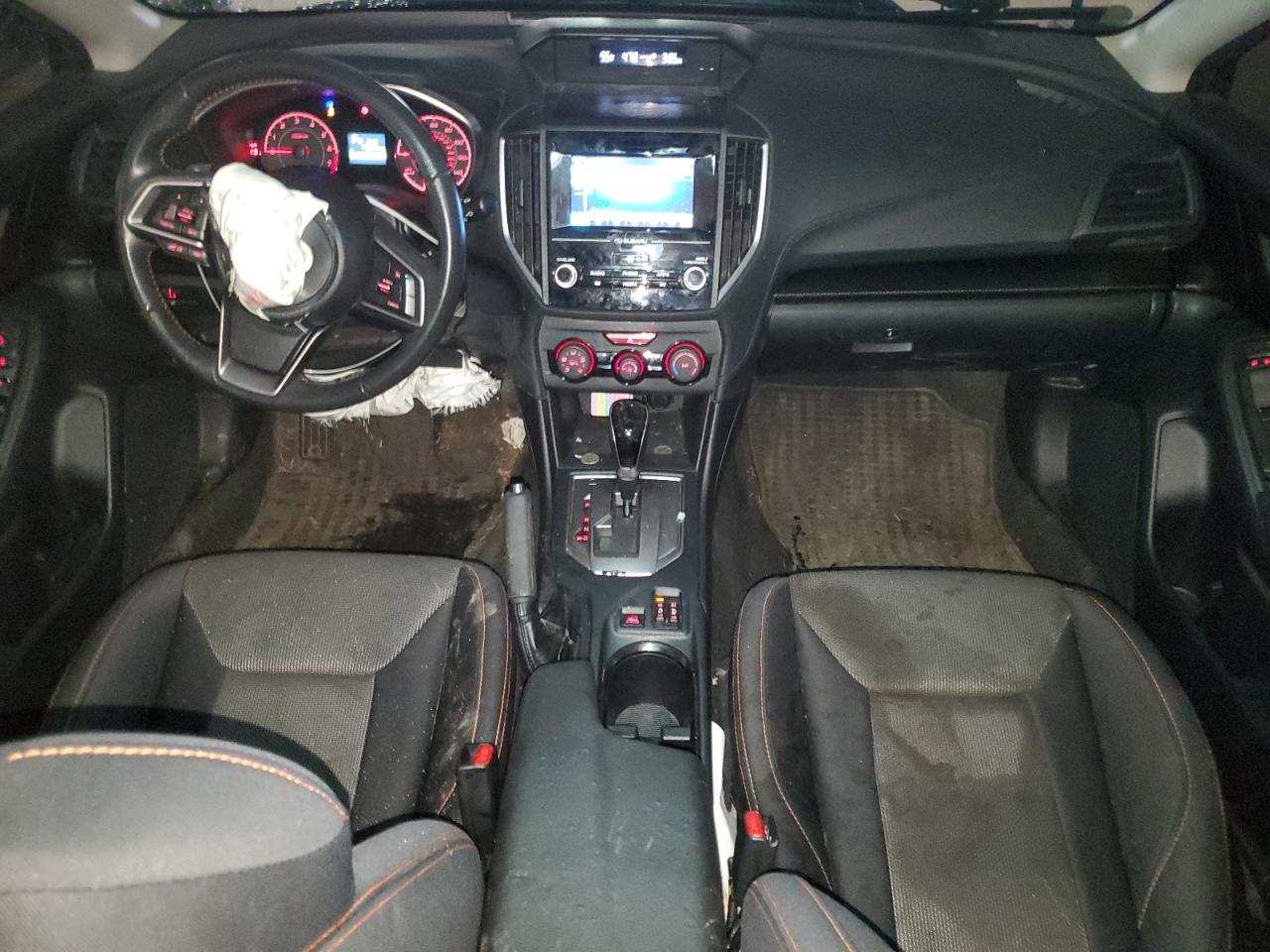 JF2GTABC6JH235123 2018 Subaru Crosstrek Premium