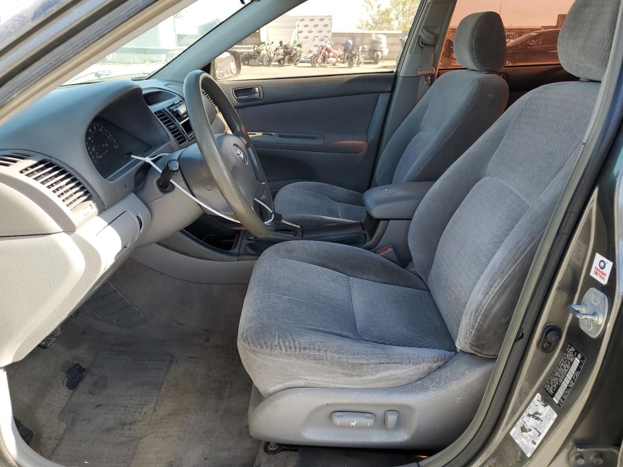 JTDBE32K230236552 2003 Toyota Camry Le