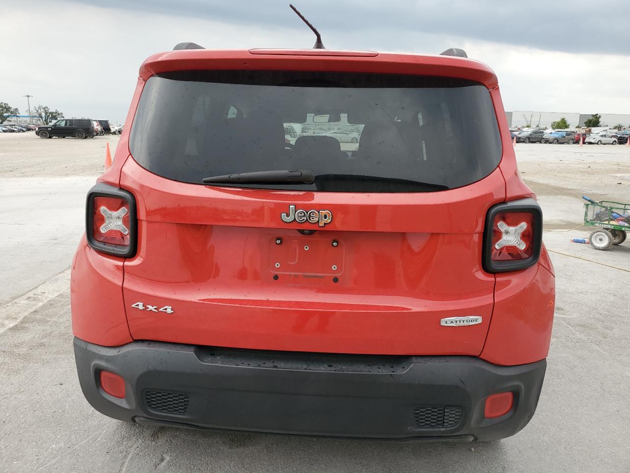 ZACCJBBT0FPB64038 2015 Jeep Renegade Latitude