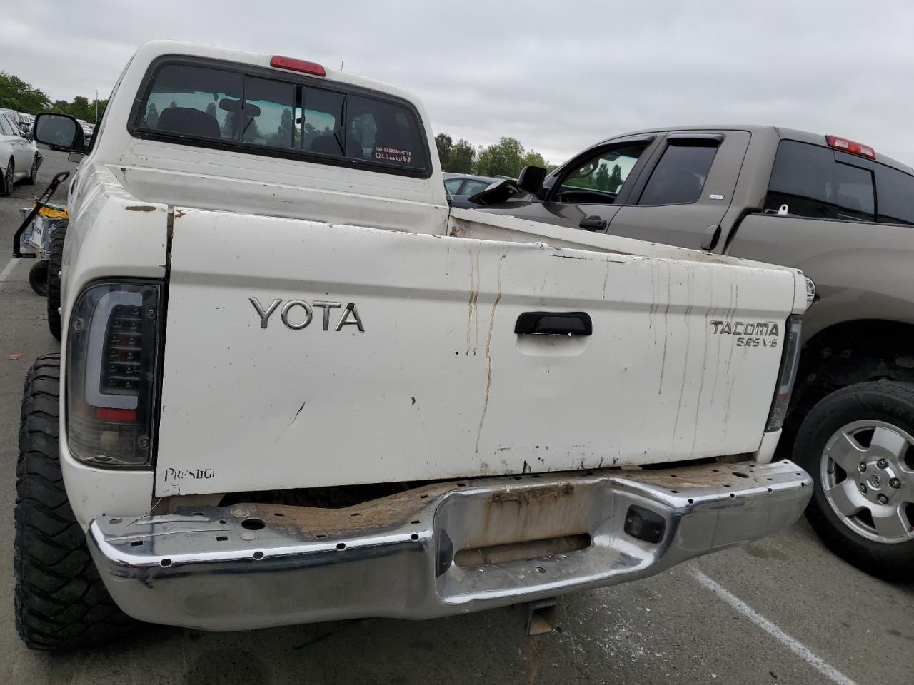 5TEWN72N1YZ707696 2000 Toyota Tacoma Xtracab