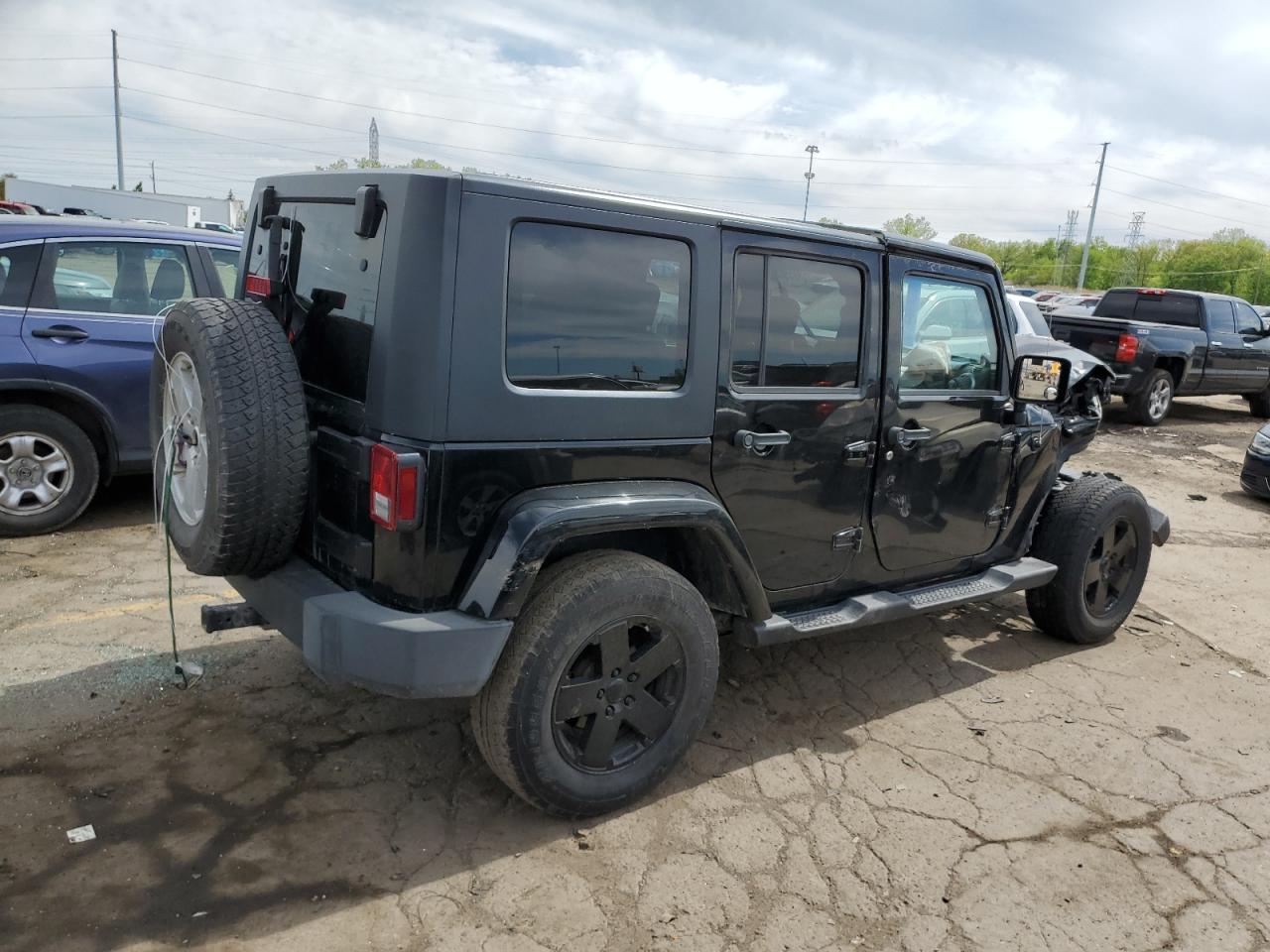 1J4BA5H1XAL108877 2010 Jeep Wrangler Unlimited Sahara