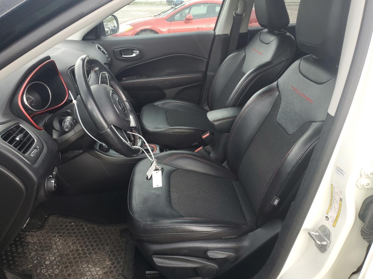 3C4NJDDB2LT161947 2020 Jeep Compass Trailhawk