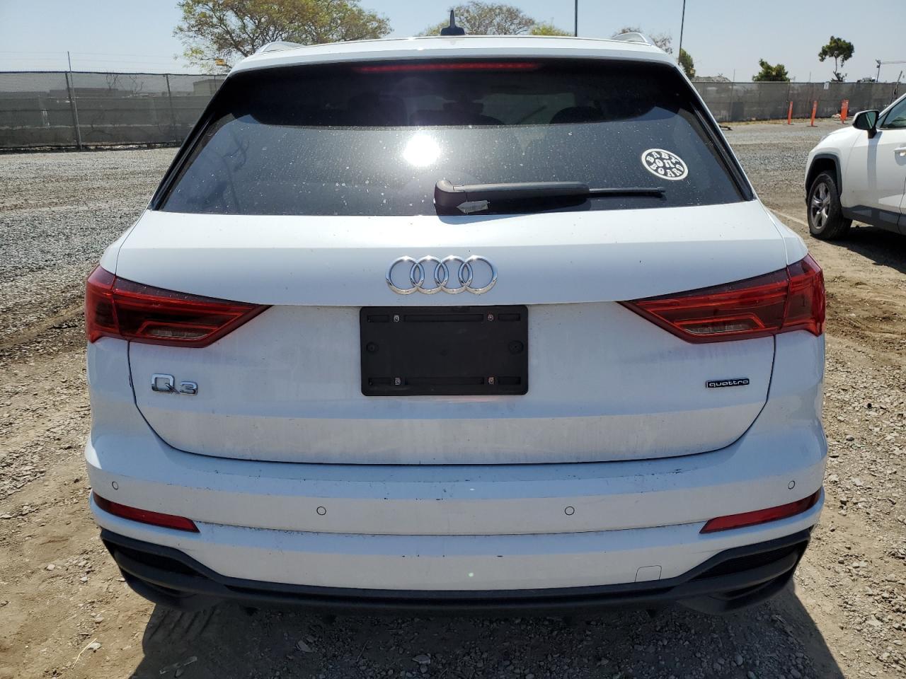 WA1EECF31L1118688 2020 Audi Q3 Premium Plus S-Line