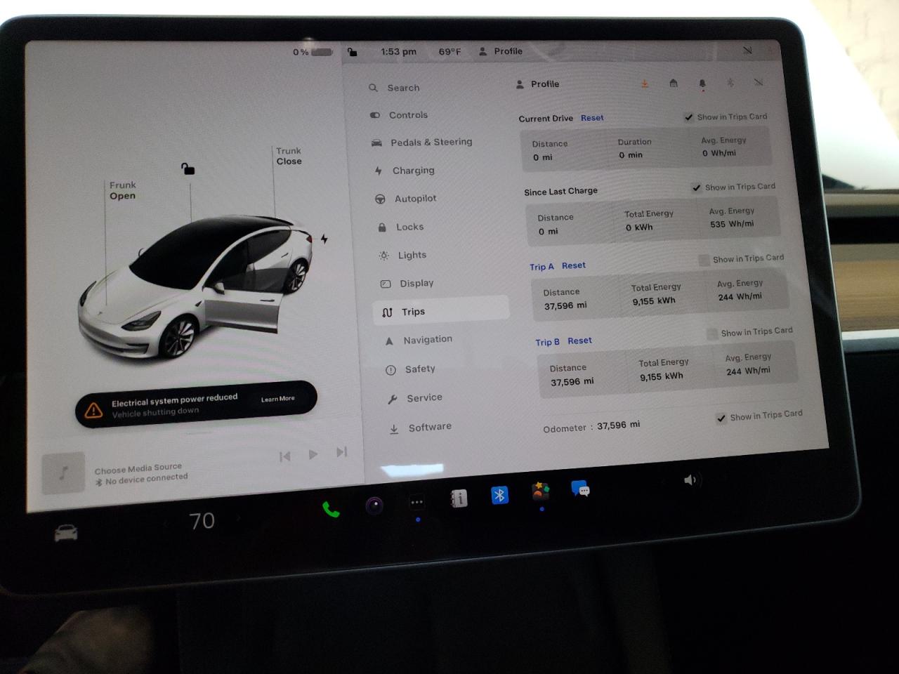 5YJ3E1EAXPF437487 2023 Tesla Model 3