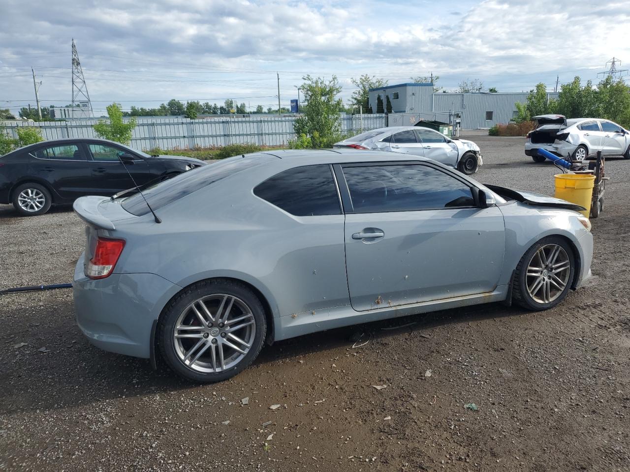 JTKJF5C7XB3001577 2011 Toyota Scion Tc