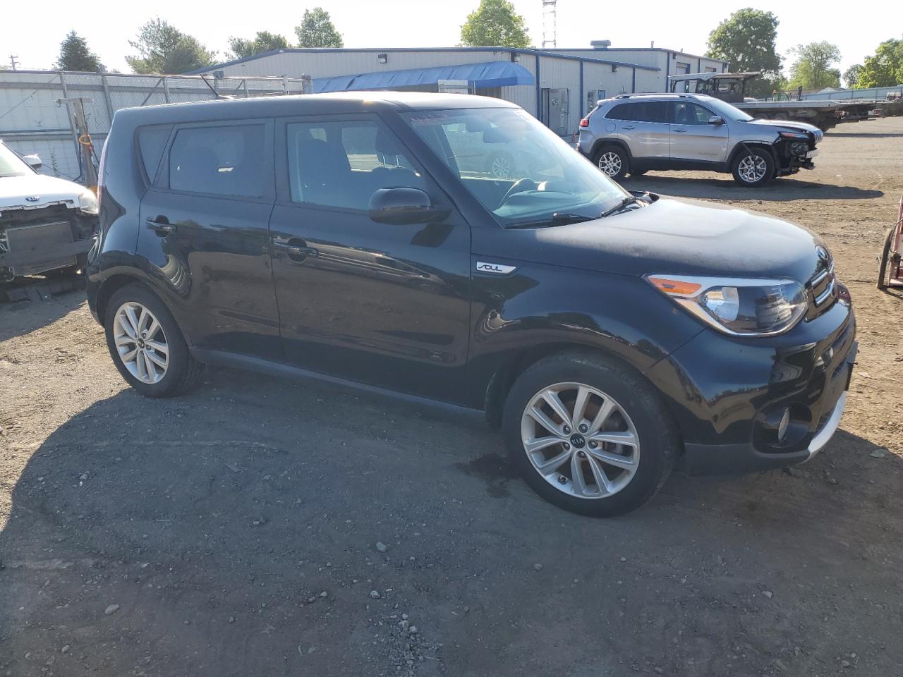 KNDJP3A56J7904245 2018 Kia Soul +