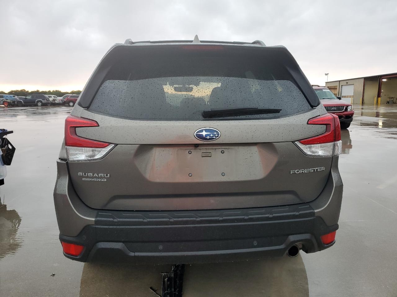 JF2SKAUC2MH527186 2021 Subaru Forester Limited