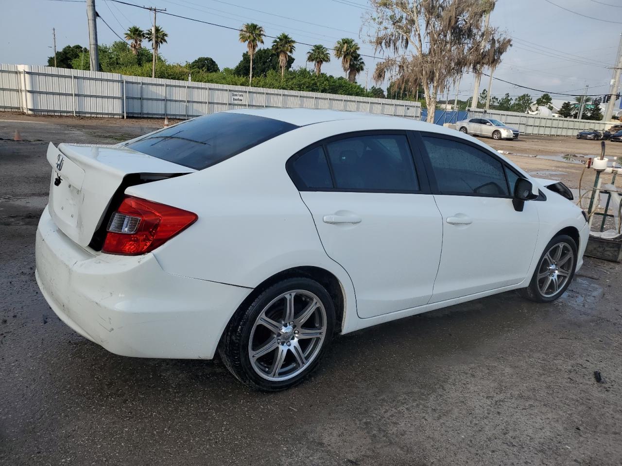 19XFB2F5XCE321140 2012 Honda Civic Lx