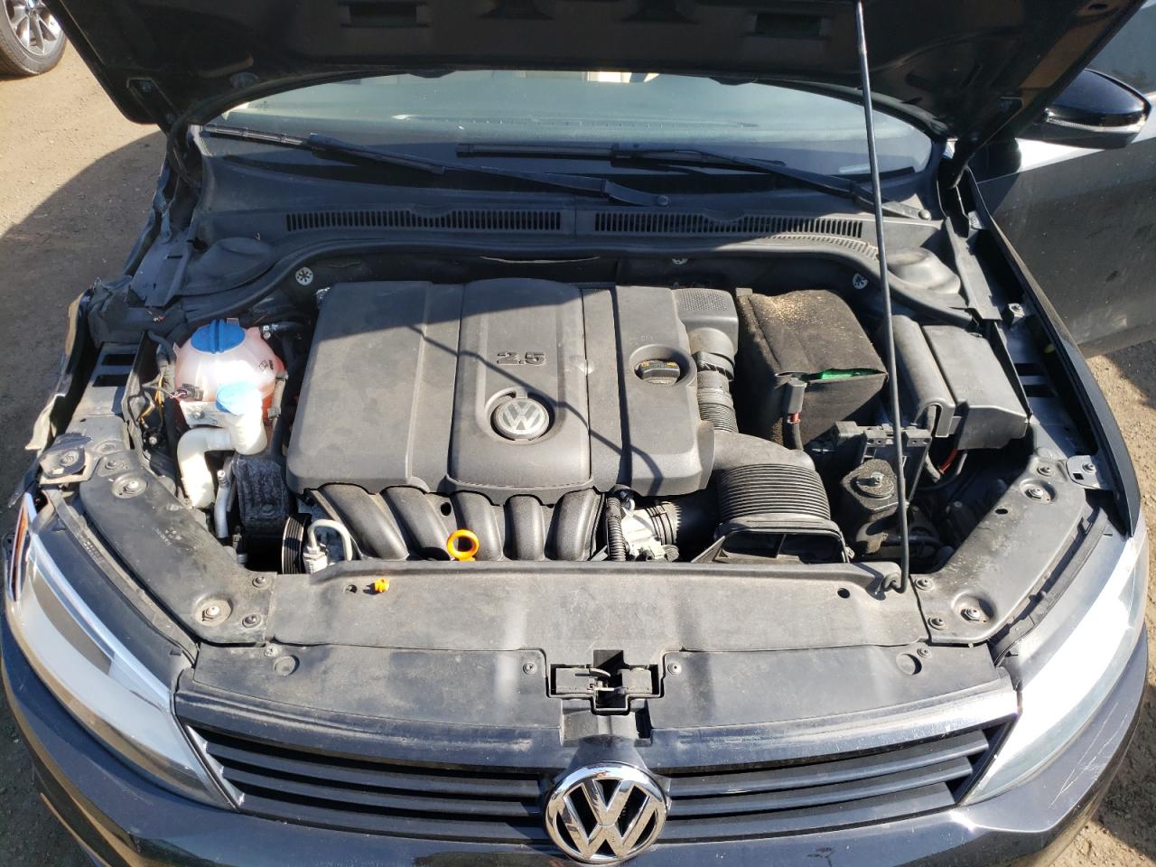 3VWDZ7AJ0BM026098 2011 Volkswagen Jetta Se