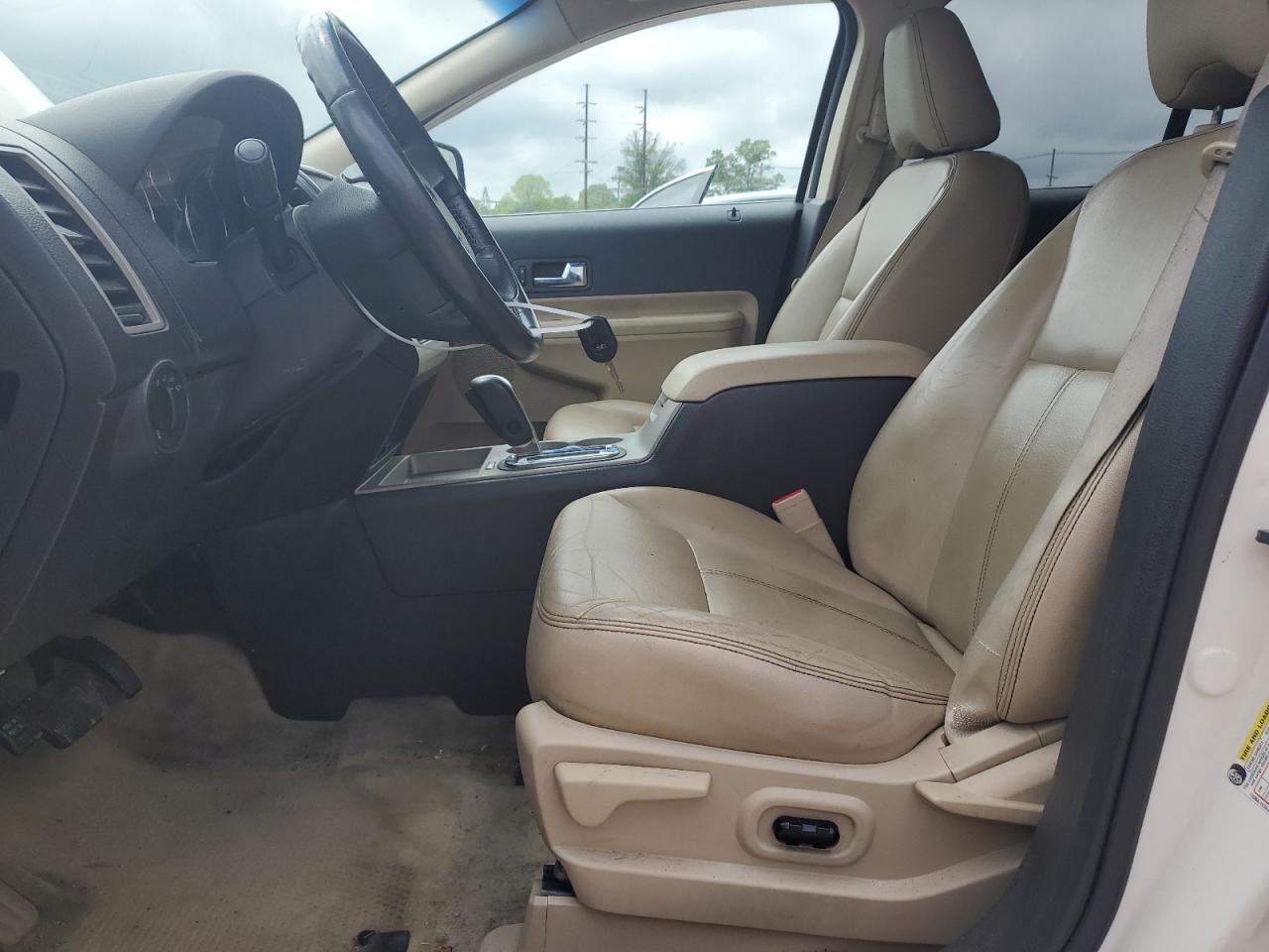 2FMDK49C58BA49121 2008 Ford Edge Limited