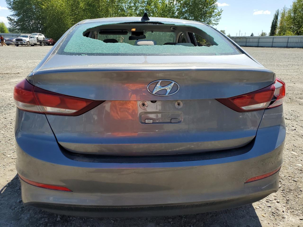 5NPD84LF0JH395044 2018 Hyundai Elantra Sel