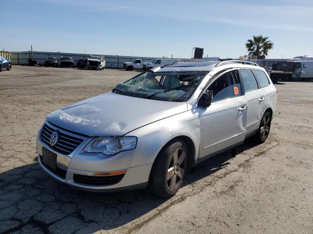 Lot #2558302045 2008 VOLKSWAGEN PASSAT WAG salvage car