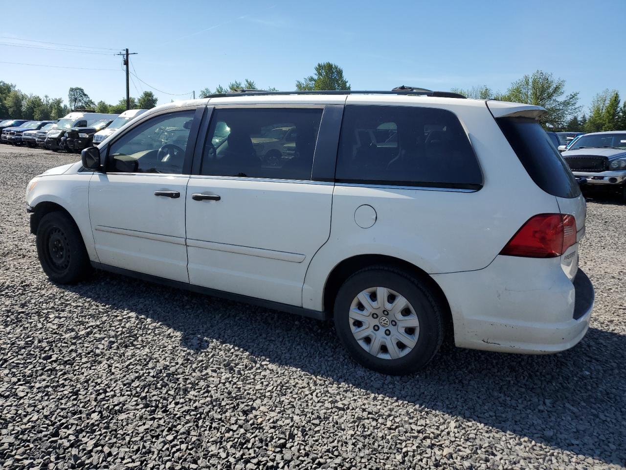 2V8HW44189R559525 2009 Volkswagen Routan S