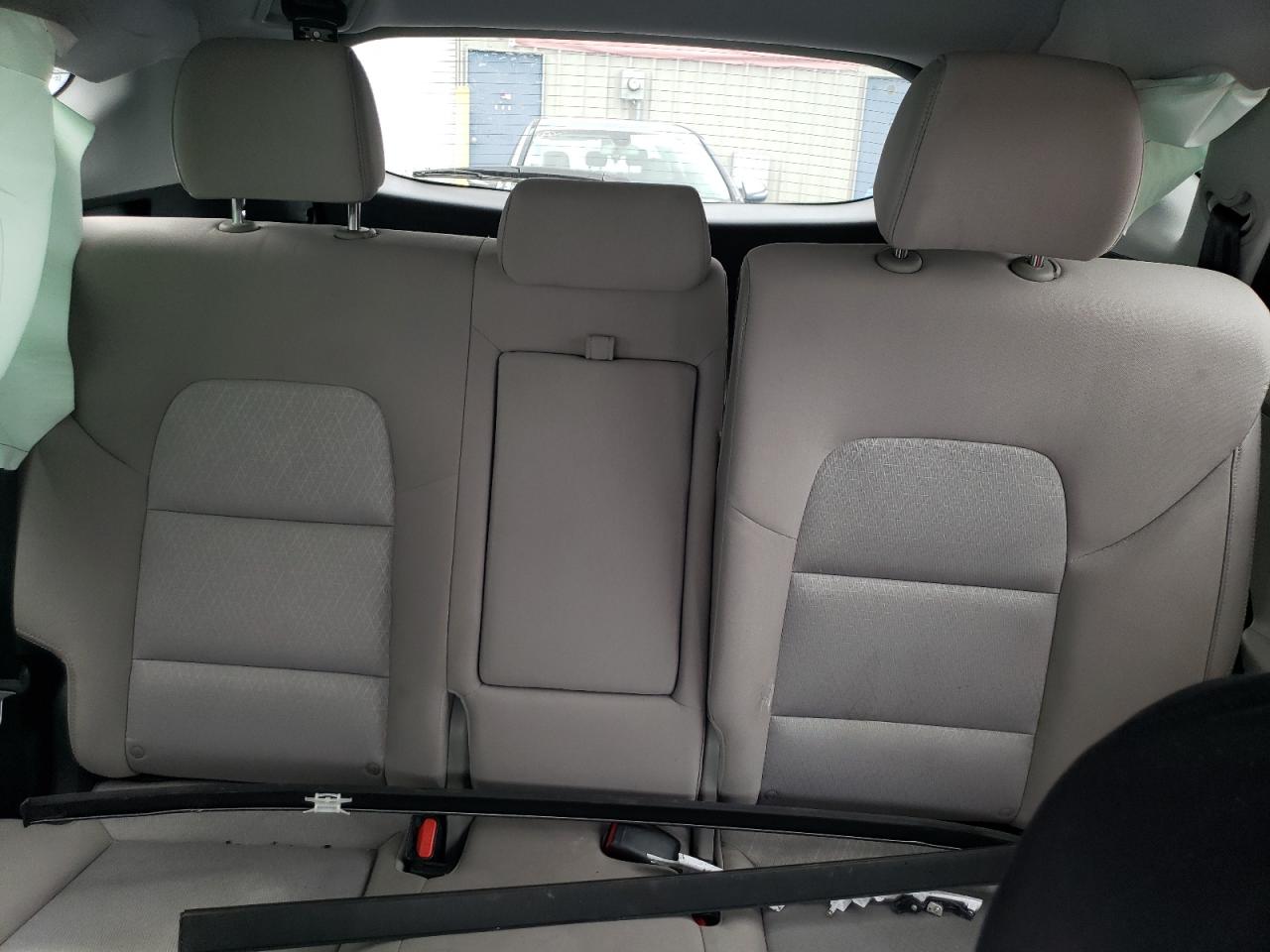 KM8J23A4XGU237434 2016 Hyundai Tucson Se