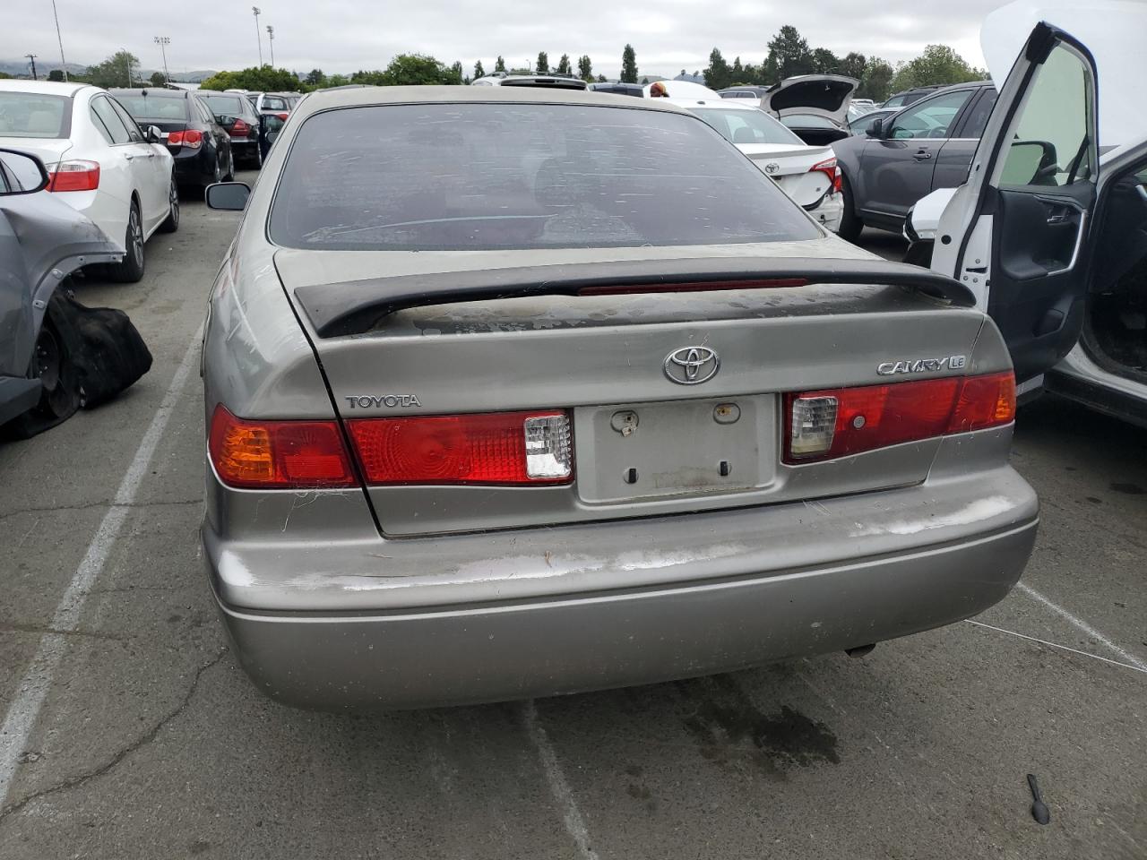 JT2BG22K9Y0403316 2000 Toyota Camry Ce