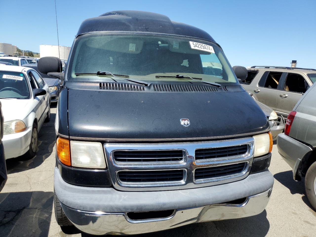 2B6HB11Z3YK172800 2000 Dodge Ram Van B1500