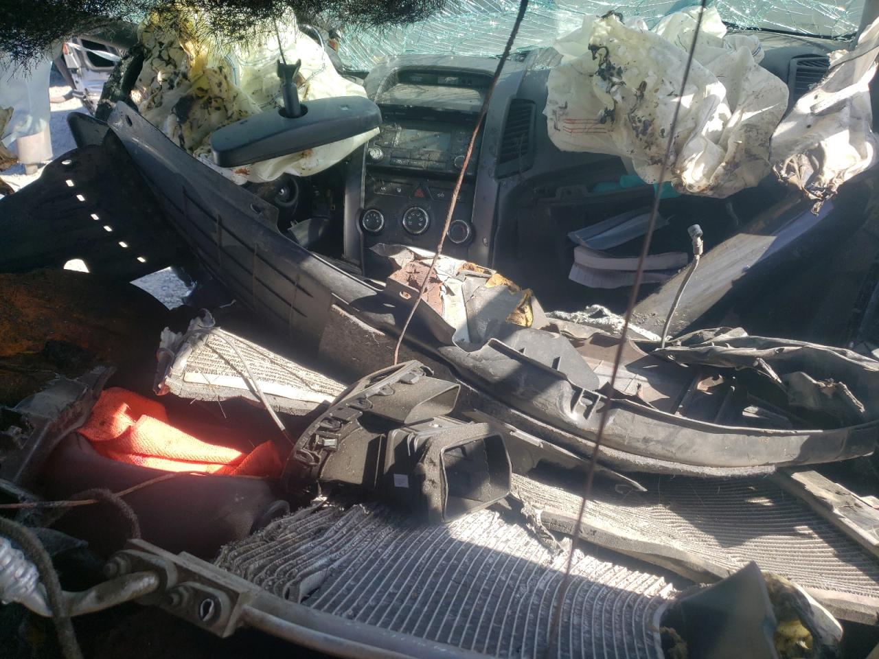 5XYKTCA61DG354131 2013 Kia Sorento Lx