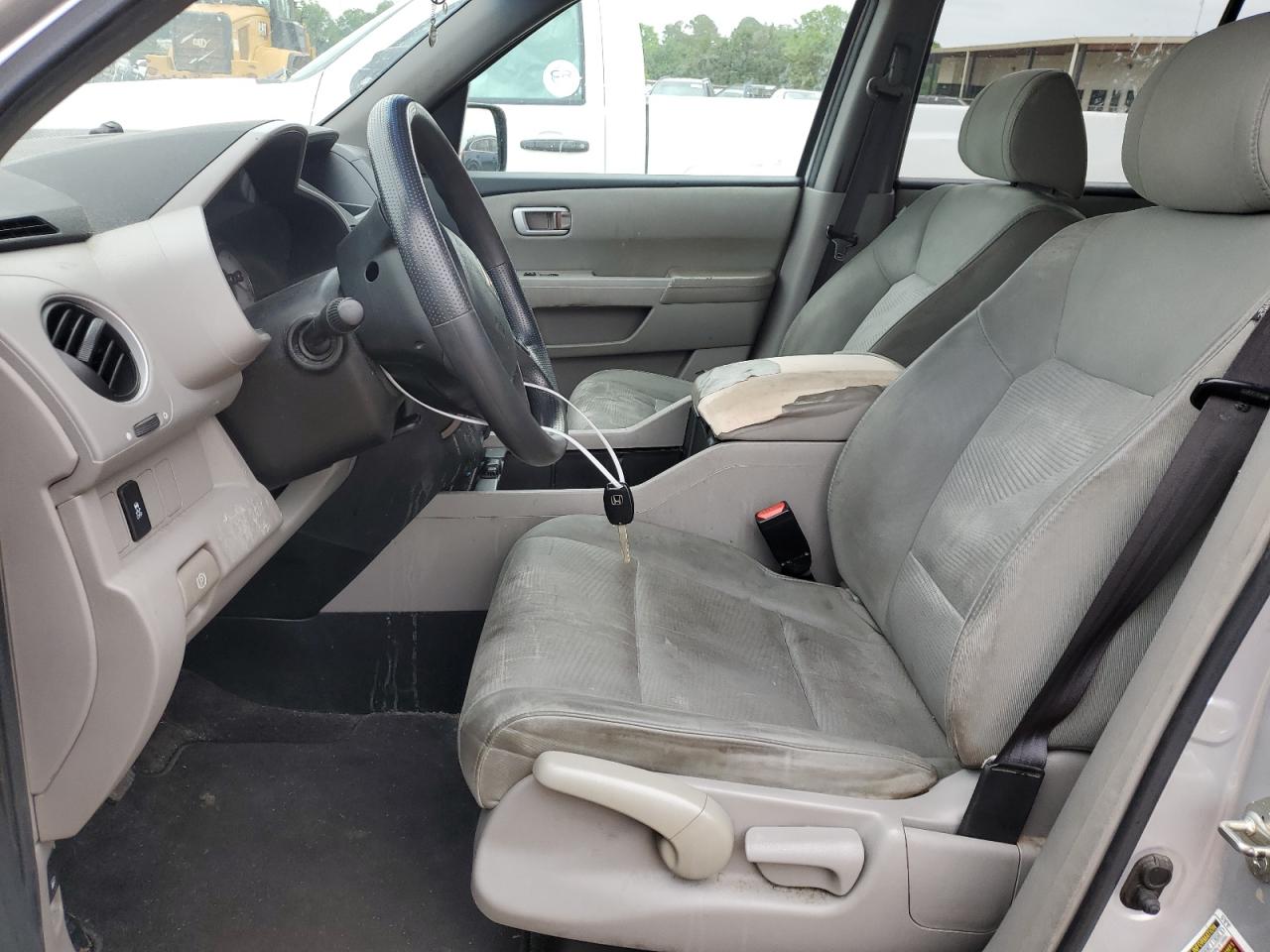 5FNYF3H28CB029700 2012 Honda Pilot Lx