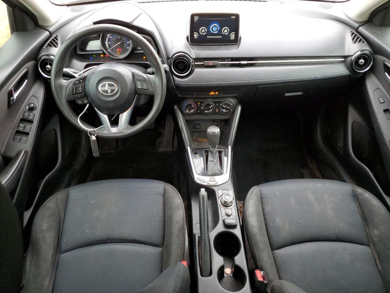 3MYDLBZV3GY127443 2016 Toyota Scion Ia