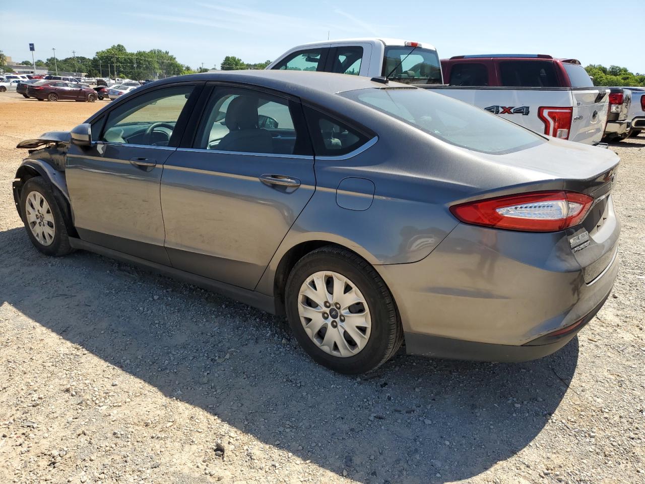 2014 Ford Fusion S vin: 3FA6P0G77ER368097