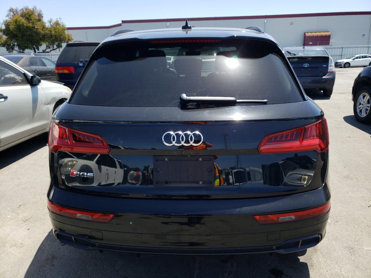 WA1C4AFY4K2042127 2019 Audi Sq5 Prestige