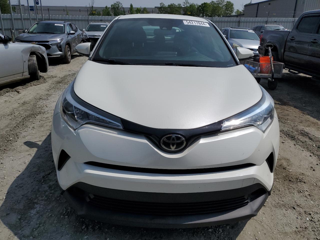 NMTKHMBX6JR017627 2018 Toyota C-Hr Xle