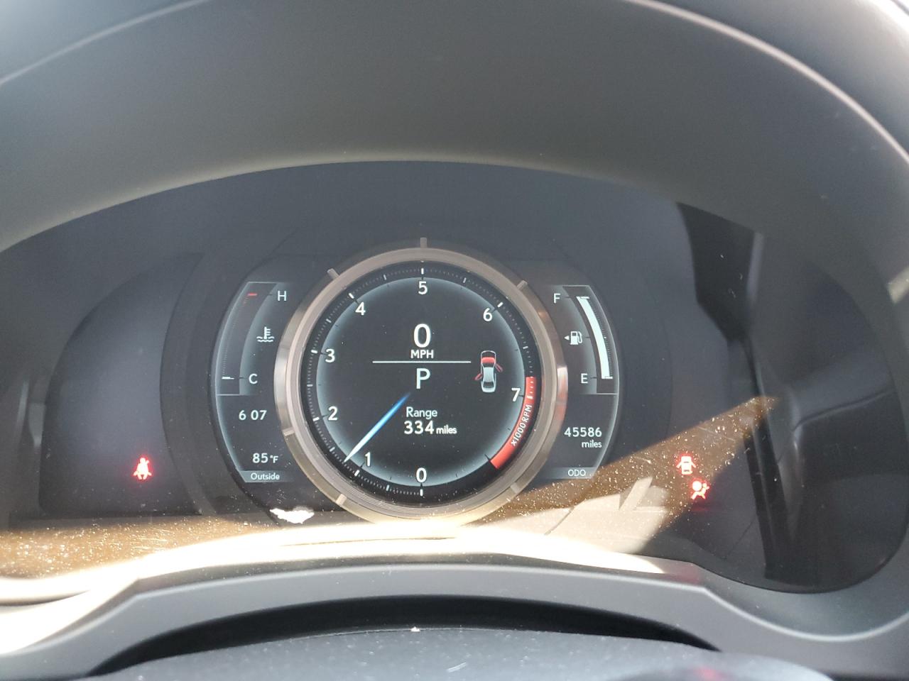 JTHC81D2XJ5031573 2018 Lexus Is 300