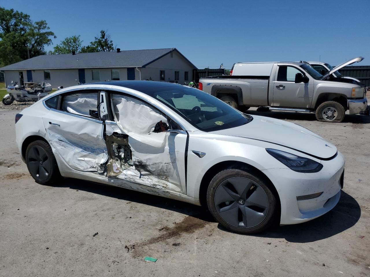 5YJ3E1EB0LF618987 2020 Tesla Model 3