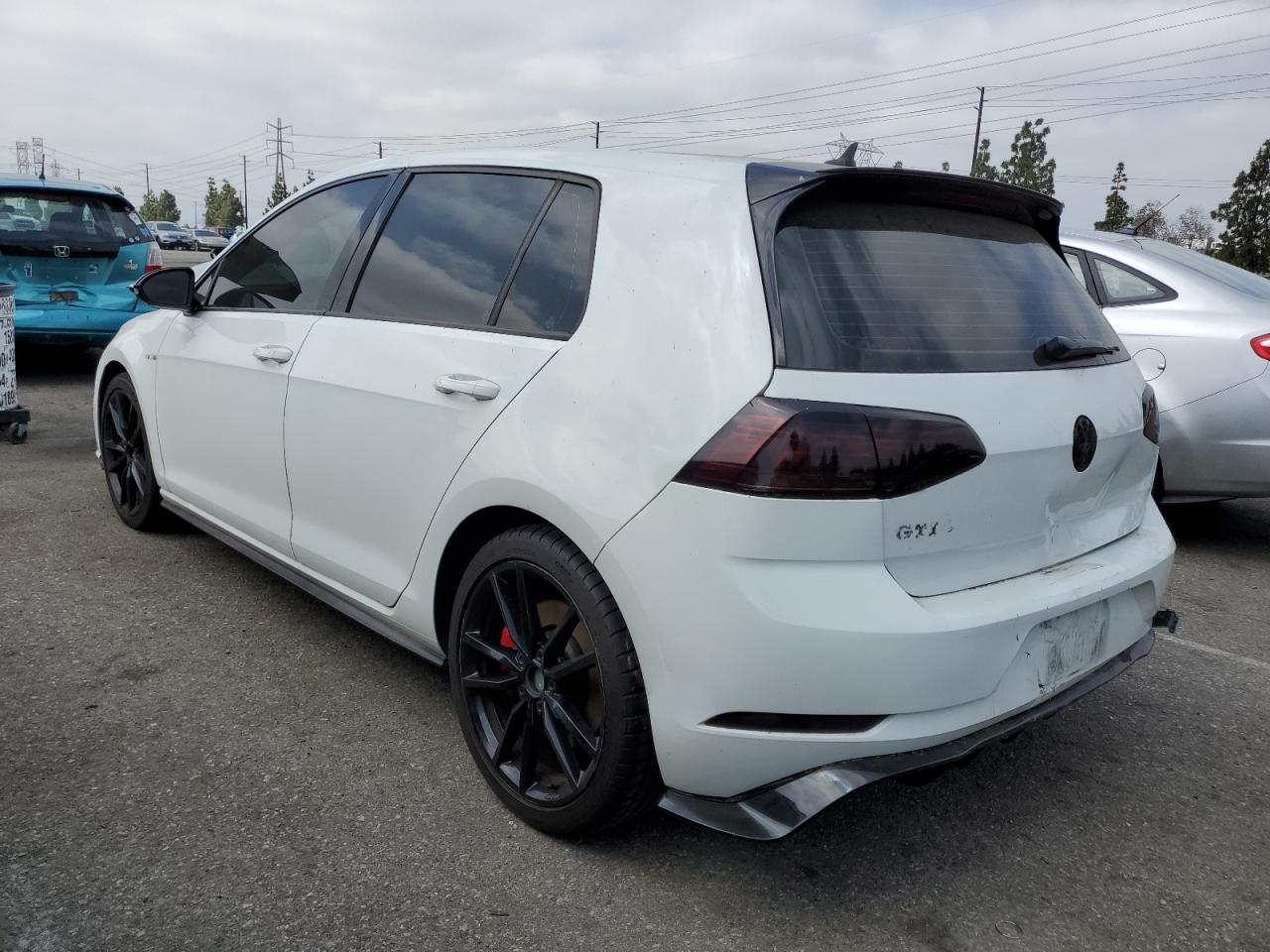 3VW6T7AU7KM018911 2019 Volkswagen Gti S