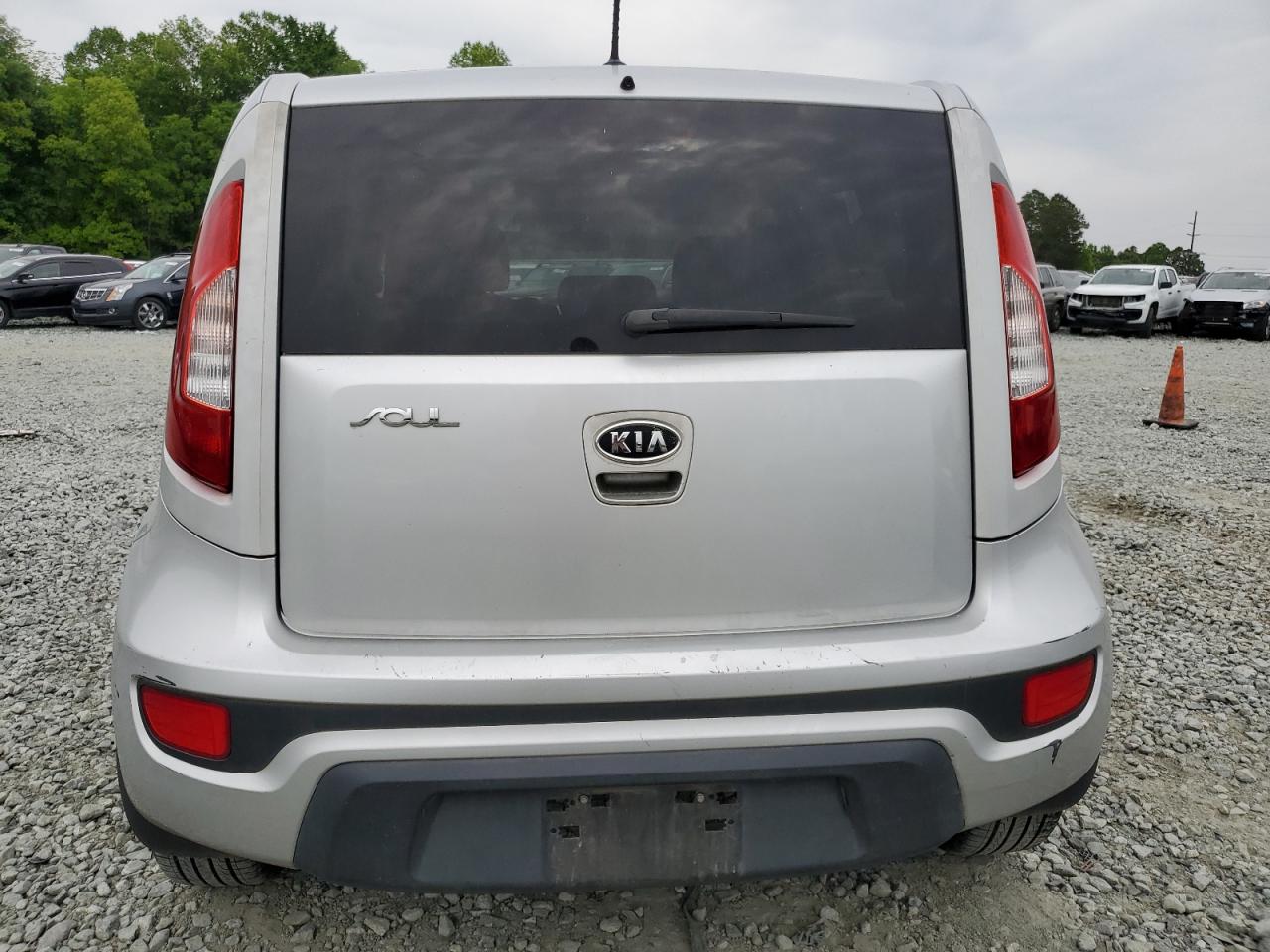 KNDJT2A63C7437674 2012 Kia Soul +