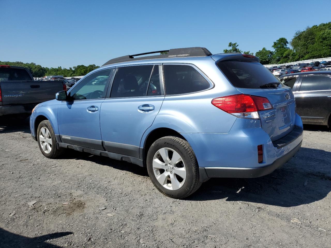 4S4BRBKC4A3335940 2010 Subaru Outback 2.5I Limited