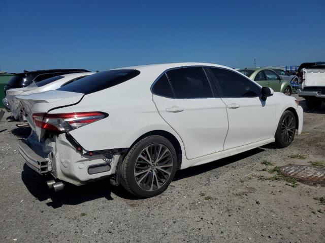 2018 Toyota Camry L VIN: 4T1B11HK0JU059220 Lot: 54949244