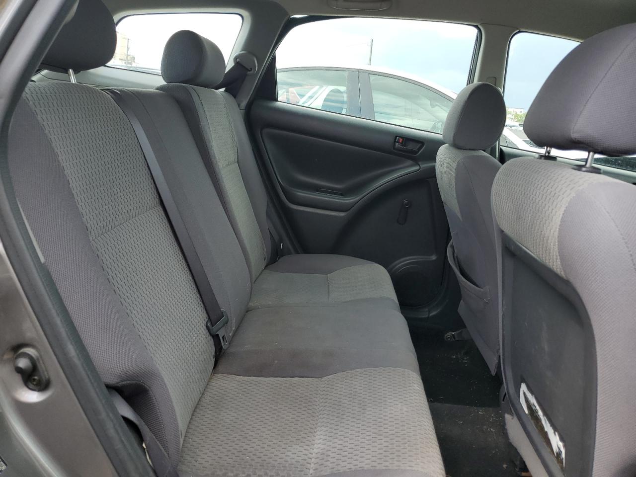 2T1KR32EX5C351228 2005 Toyota Corolla Matrix Xr