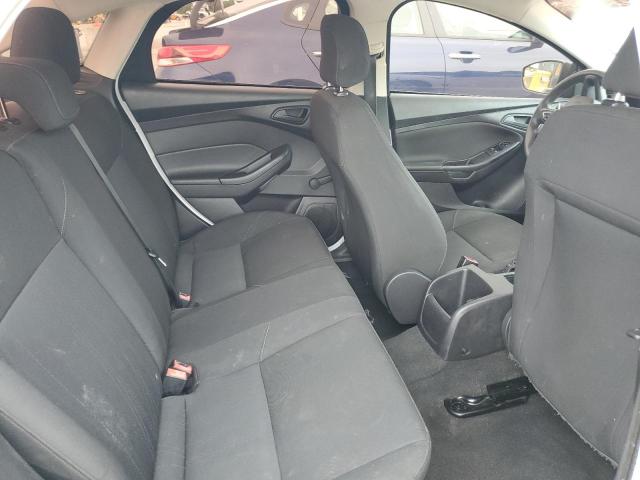 2015 Ford Focus S VIN: 1FADP3E21FL256184 Lot: 56347954