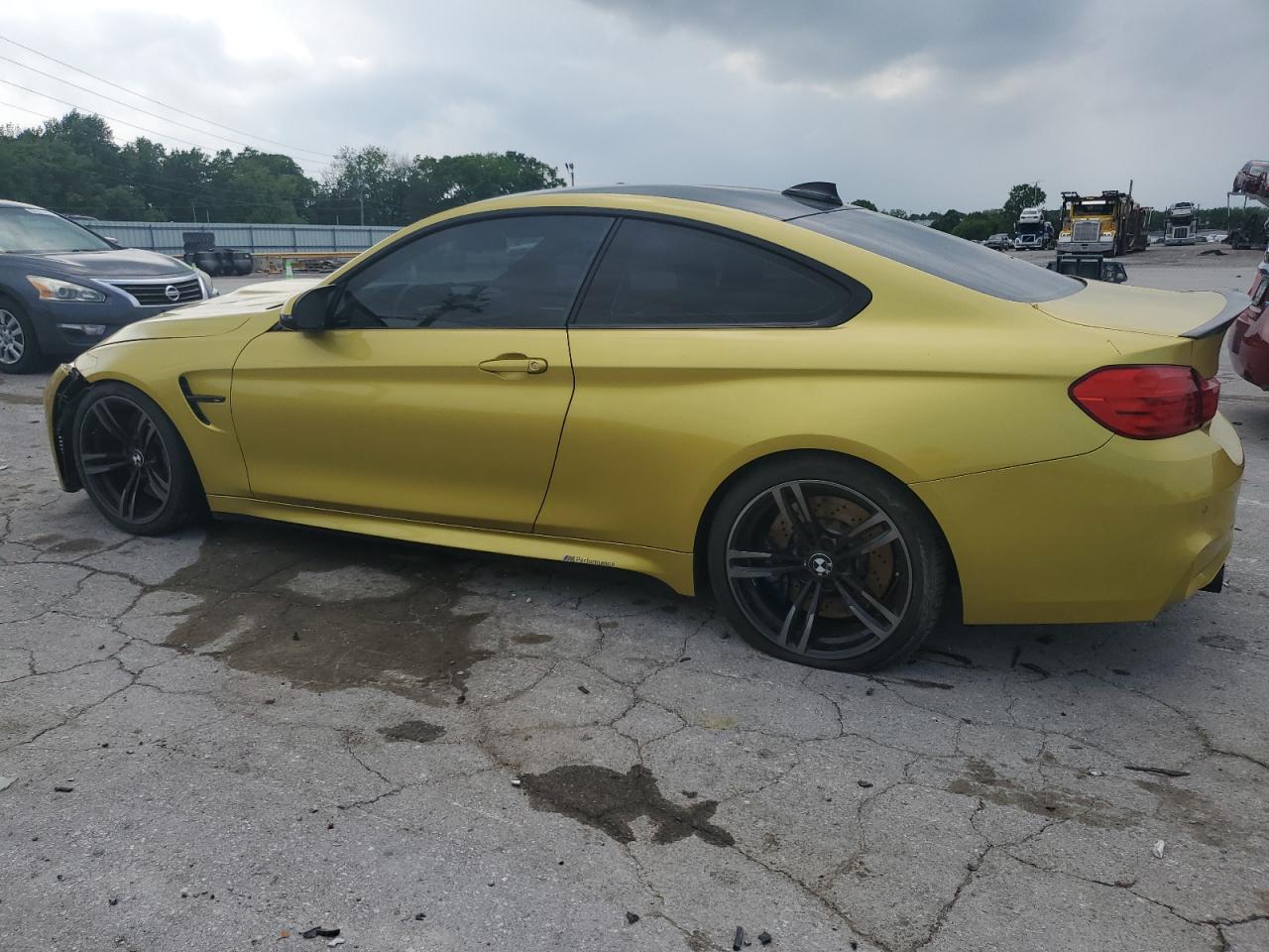 WBS3R9C51FK334817 2015 BMW M4