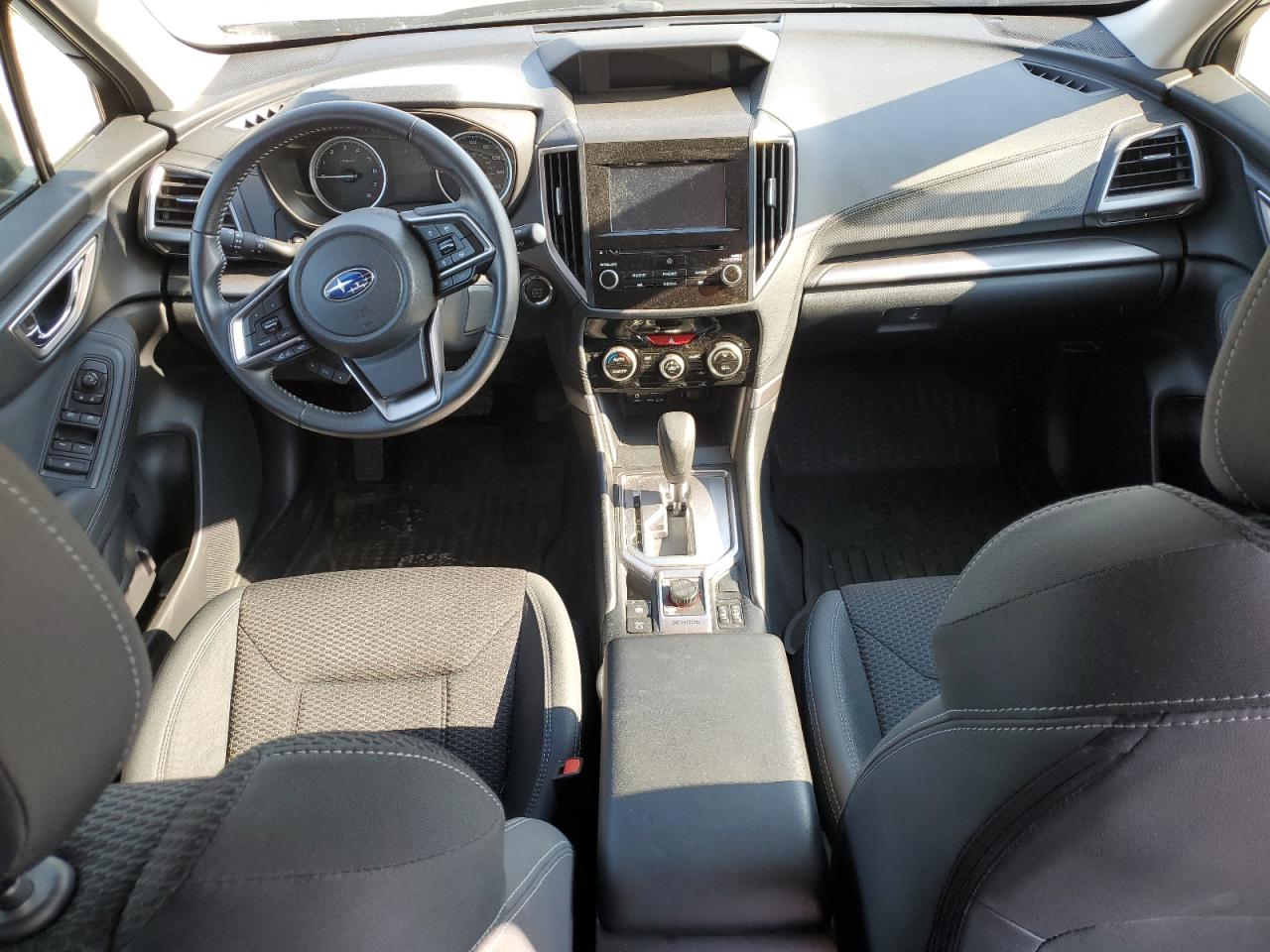 JF2SKAEC0NH505882 2022 Subaru Forester Premium