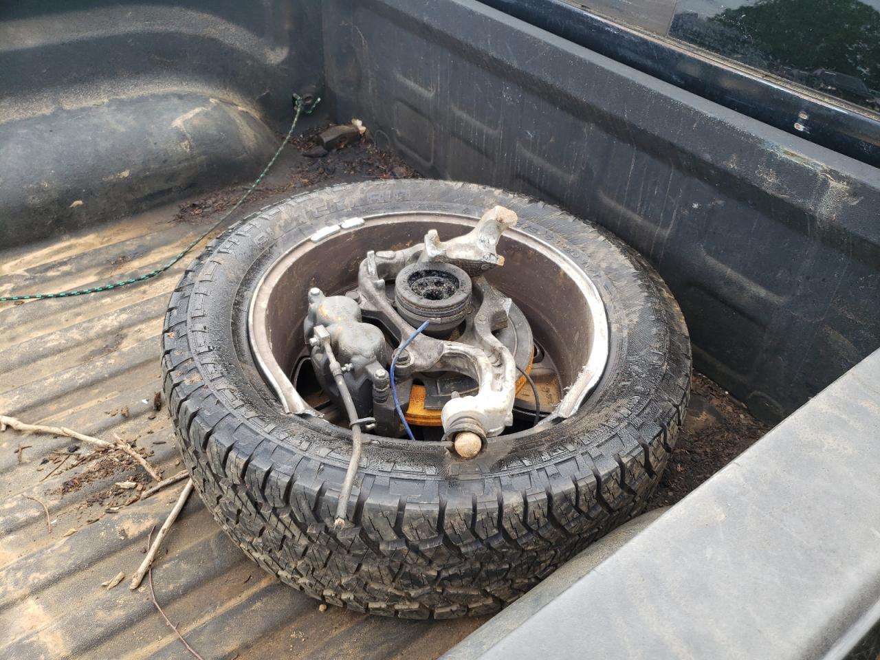 1C6RR7LT8DS521562 2013 Ram 1500 Slt