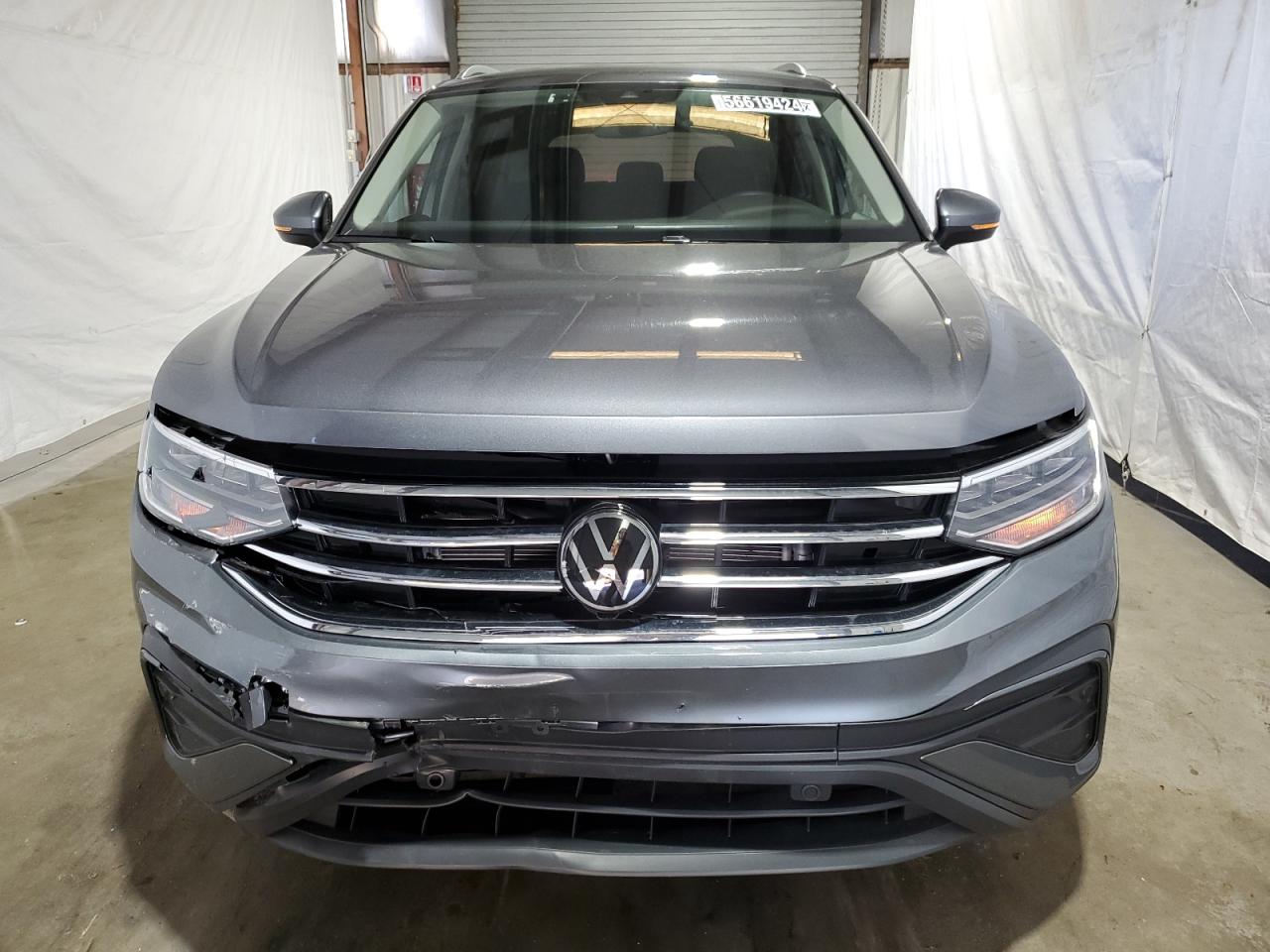 3VV3B7AX3RM061043 2024 Volkswagen Tiguan Se