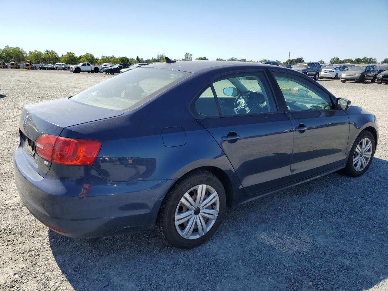 3VWD17AJ2EM307170 2014 Volkswagen Jetta Se