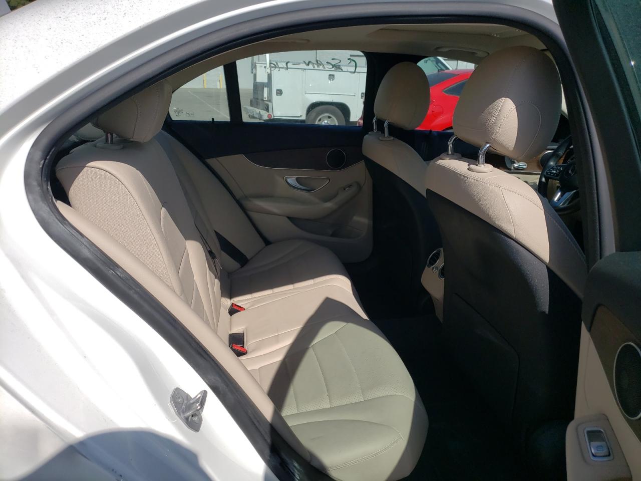 55SWF8DB1KU288648 2019 Mercedes-Benz C 300