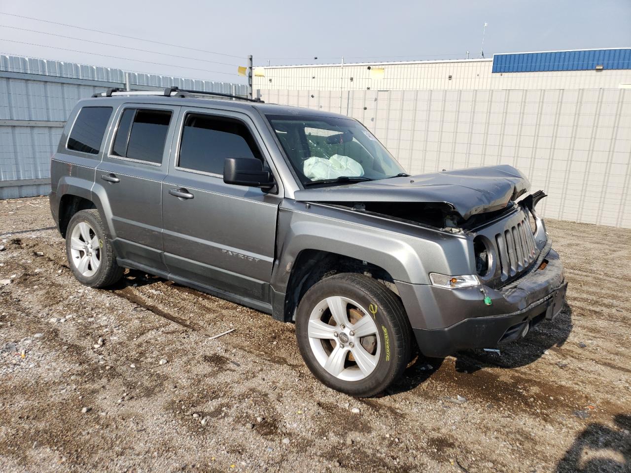 1J4NF4GB4BD194296 2011 Jeep Patriot Latitude 1J4NF4GB4BD194296 2011 Jeep Patriot Latitude