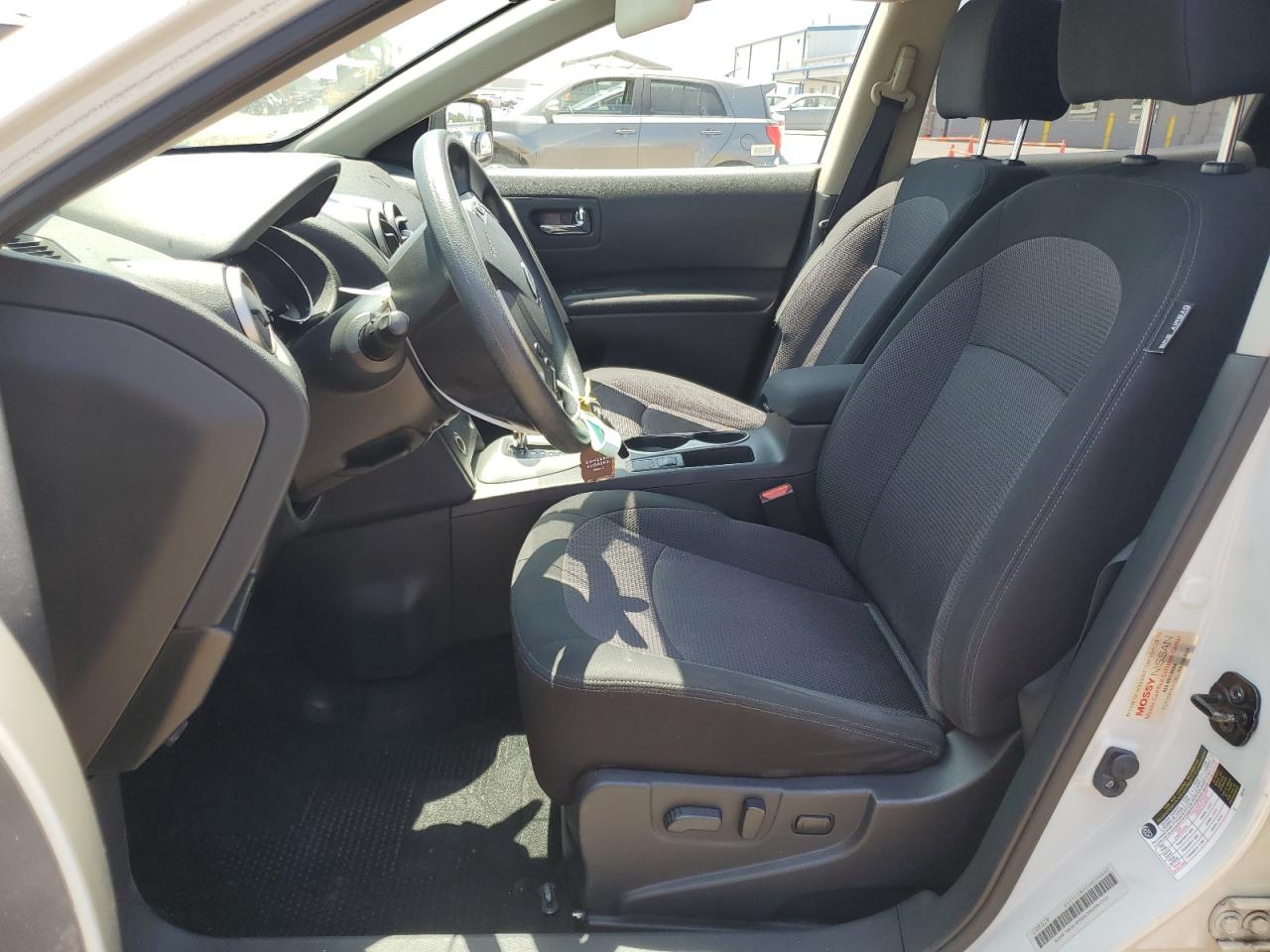 JN8AS5MT2CW271518 2012 Nissan Rogue S