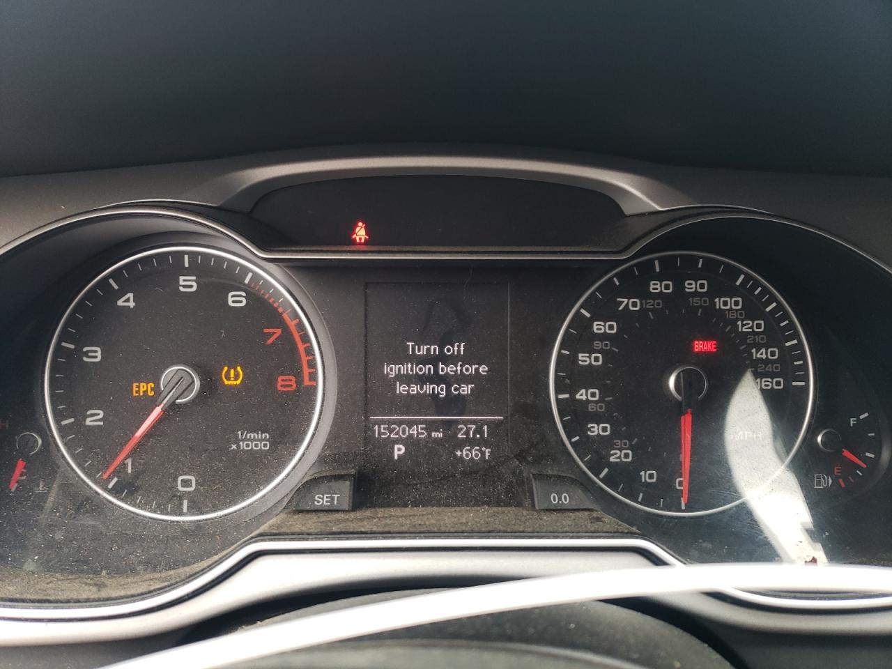 WAUAFAFL9FN035994 2015 Audi A4 Premium