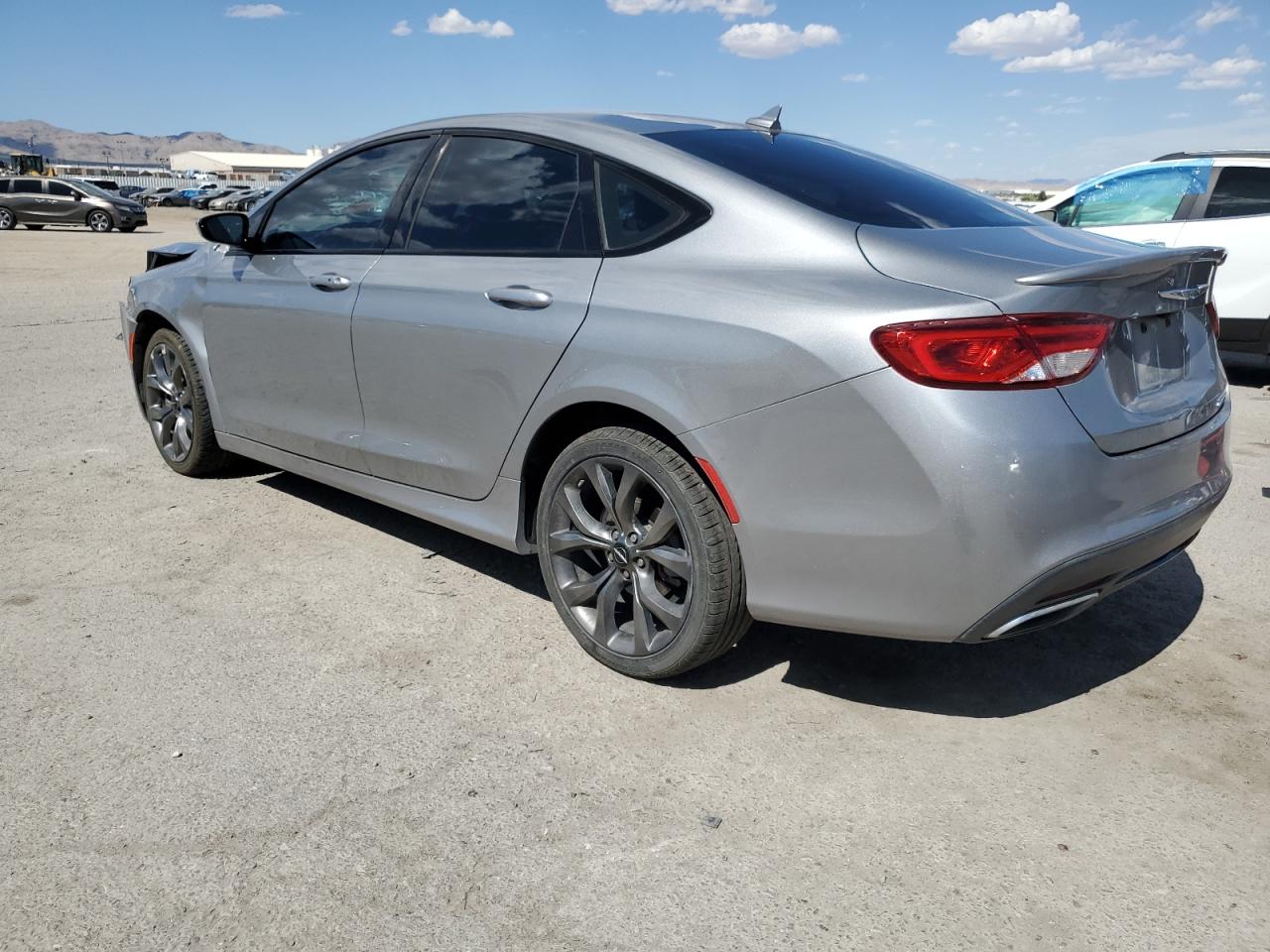 2015 Chrysler 200 S vin: 1C3CCCBG1FN516674